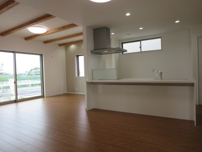 平島町Ａ棟22.6帖ＬＤＫ